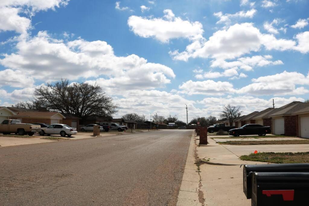 شقة Lubbock Haven 3Beds, 3 Baths المظهر الخارجي الصورة